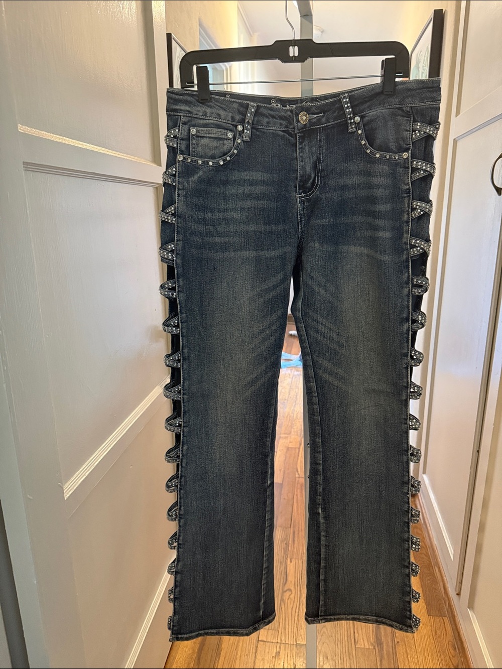 Dark Wash Women's Jeans with Side Studded Cutouts